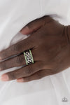 Vintage Paparazzi “Tropical Springs” Green Rhinestone Stretch Ring