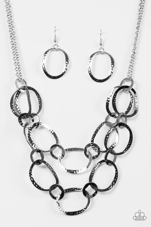 Vintage Paparazzi “Circus Chic” Multi Gunmetal & Silver Hoop Necklace