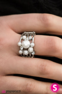 Vintage Paparazzi “Chamber Choir” White Pearly Stretch Ring