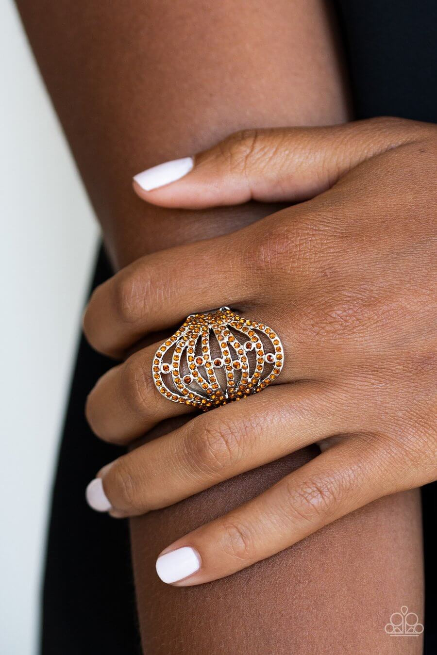 Vintage Paparazzi “Stratospheric” Brown Rhinestone Stretch Ring