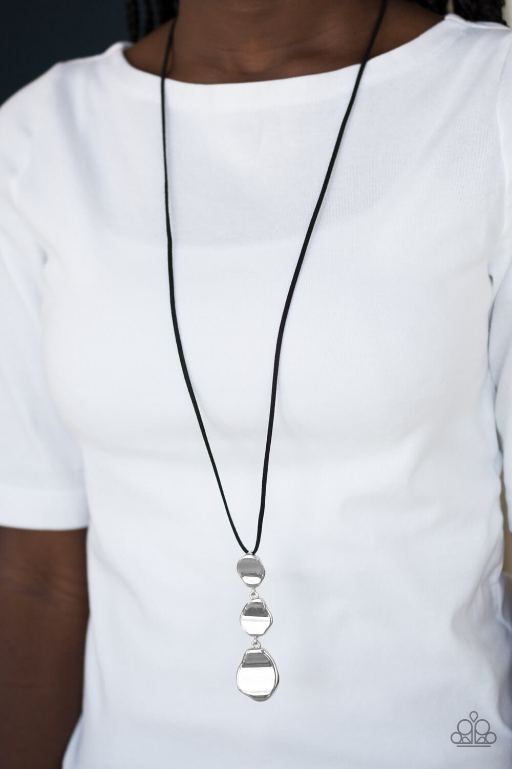 Paparazzi “Embrace the Journey” Black Suede Necklace